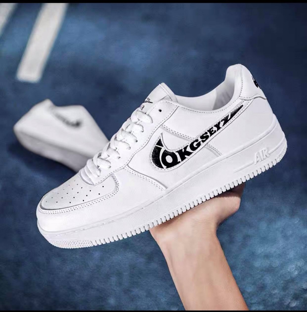 giày trắng af 1 thổ cẩm đến từ nike