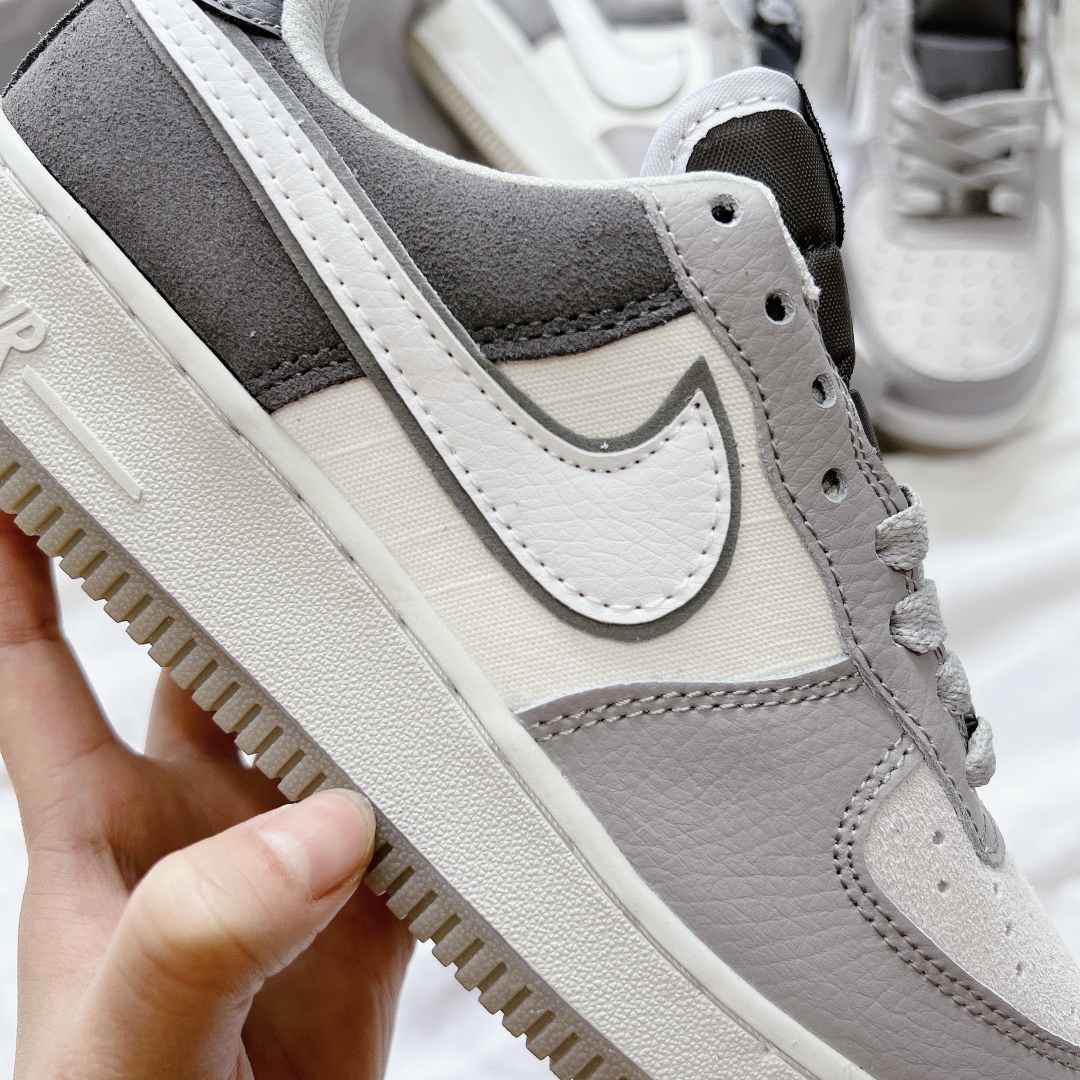 Cận cảnh chi tiết form cực chuẩn v&agrave; đường chỉ tinh tế qua từng mũi kh&acirc;u lu&ocirc;n nh&eacute;