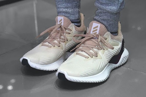 Alphabounce hồng giá hợp lý