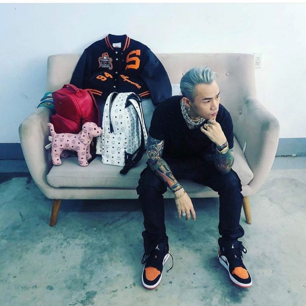 Phối màu cực ngầu