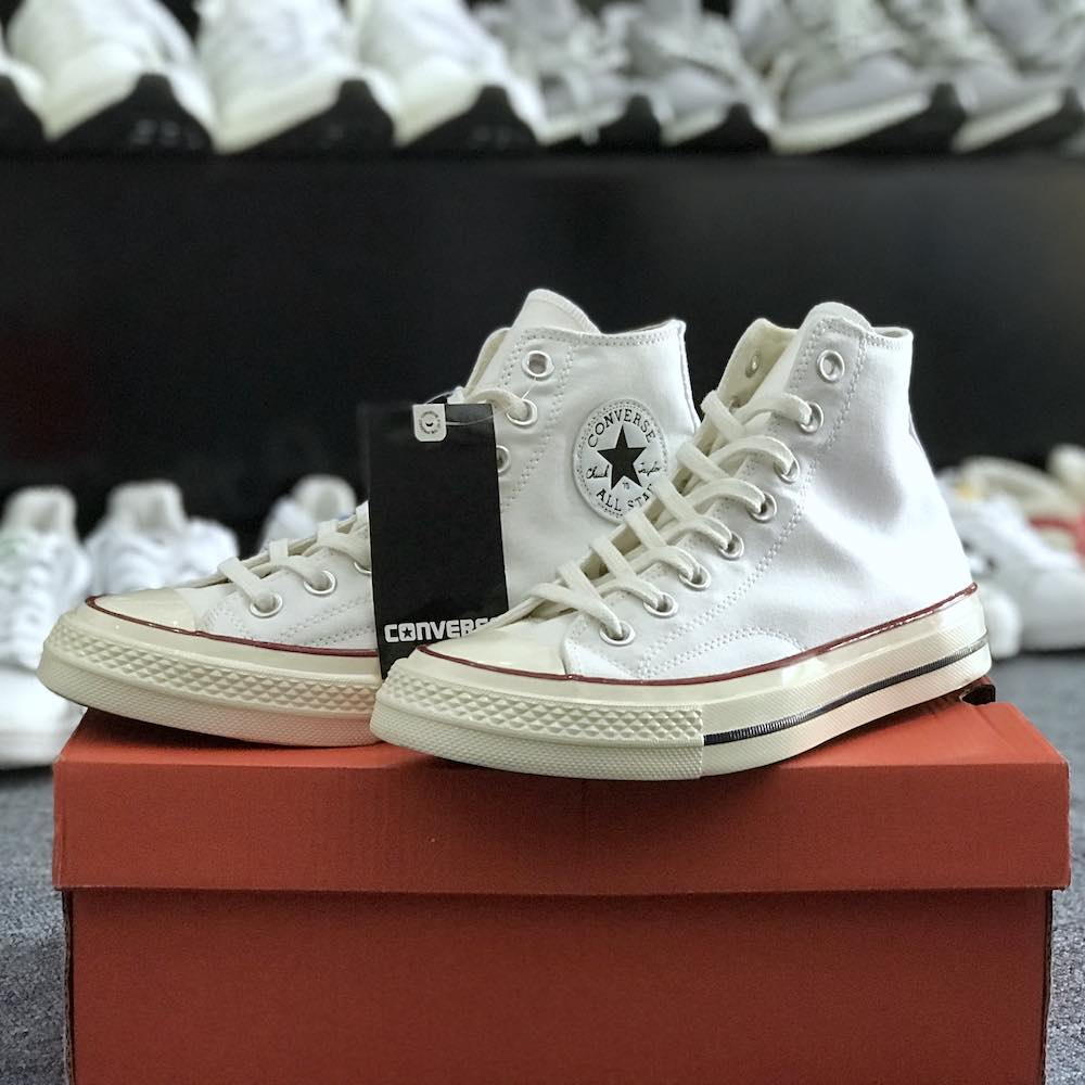 Nổi bật với m&agrave;u trắng sang trọng