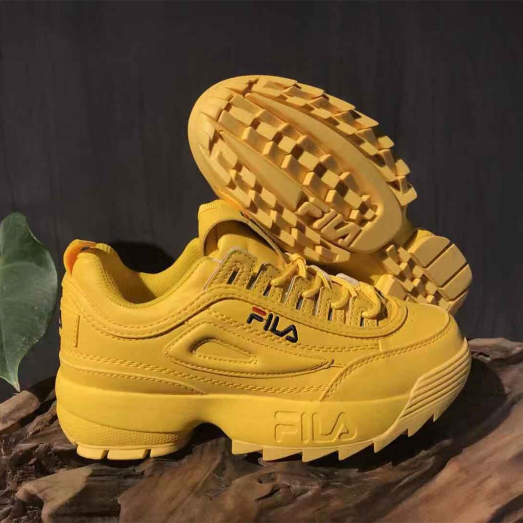 Đôi Fila Disruptor 2 màu vàng