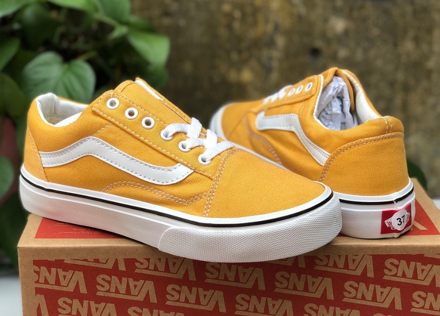 Đôi Vans Old Skool màu vàng
