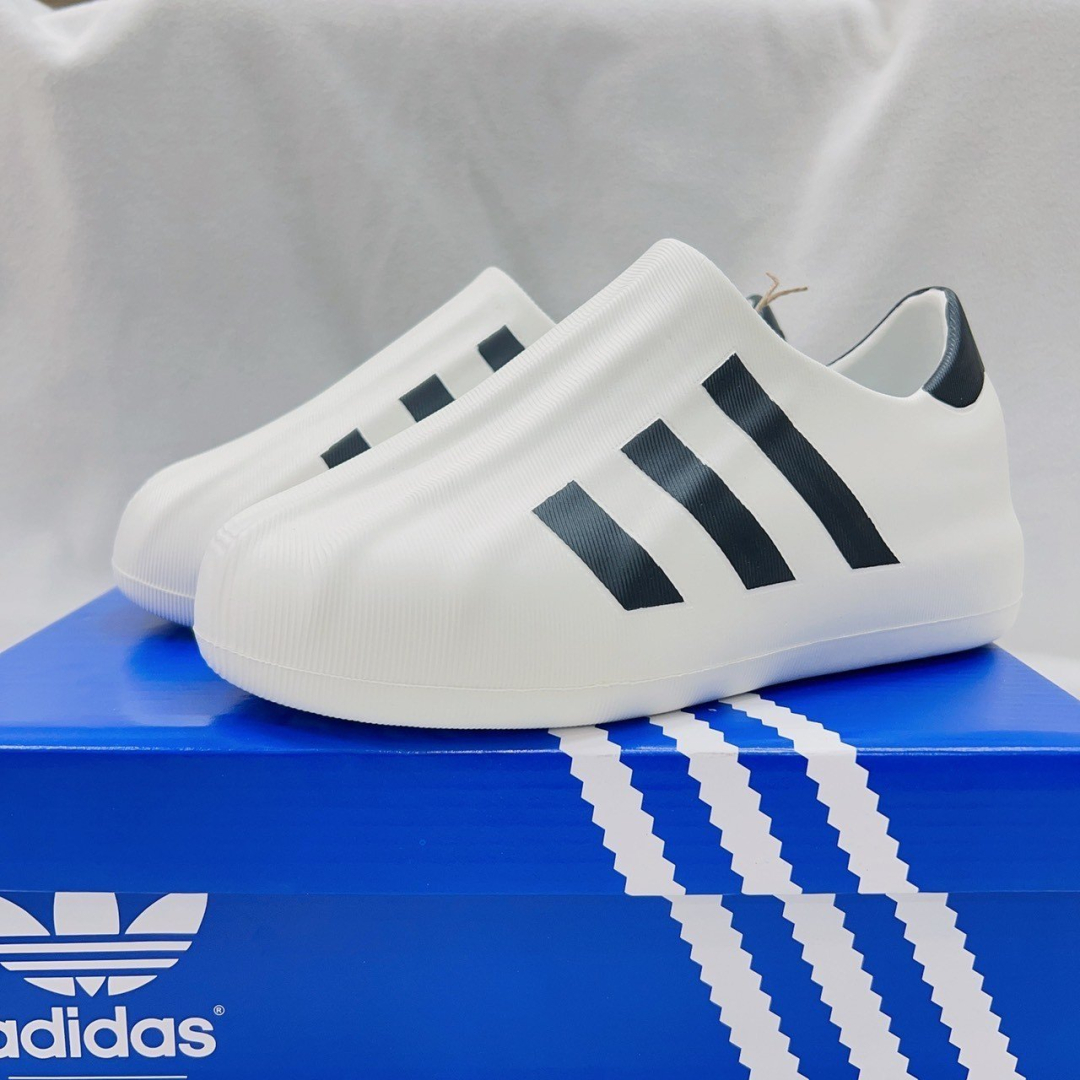 gi&agrave;y adiform si&ecirc;u cấp tại 1999sneaker