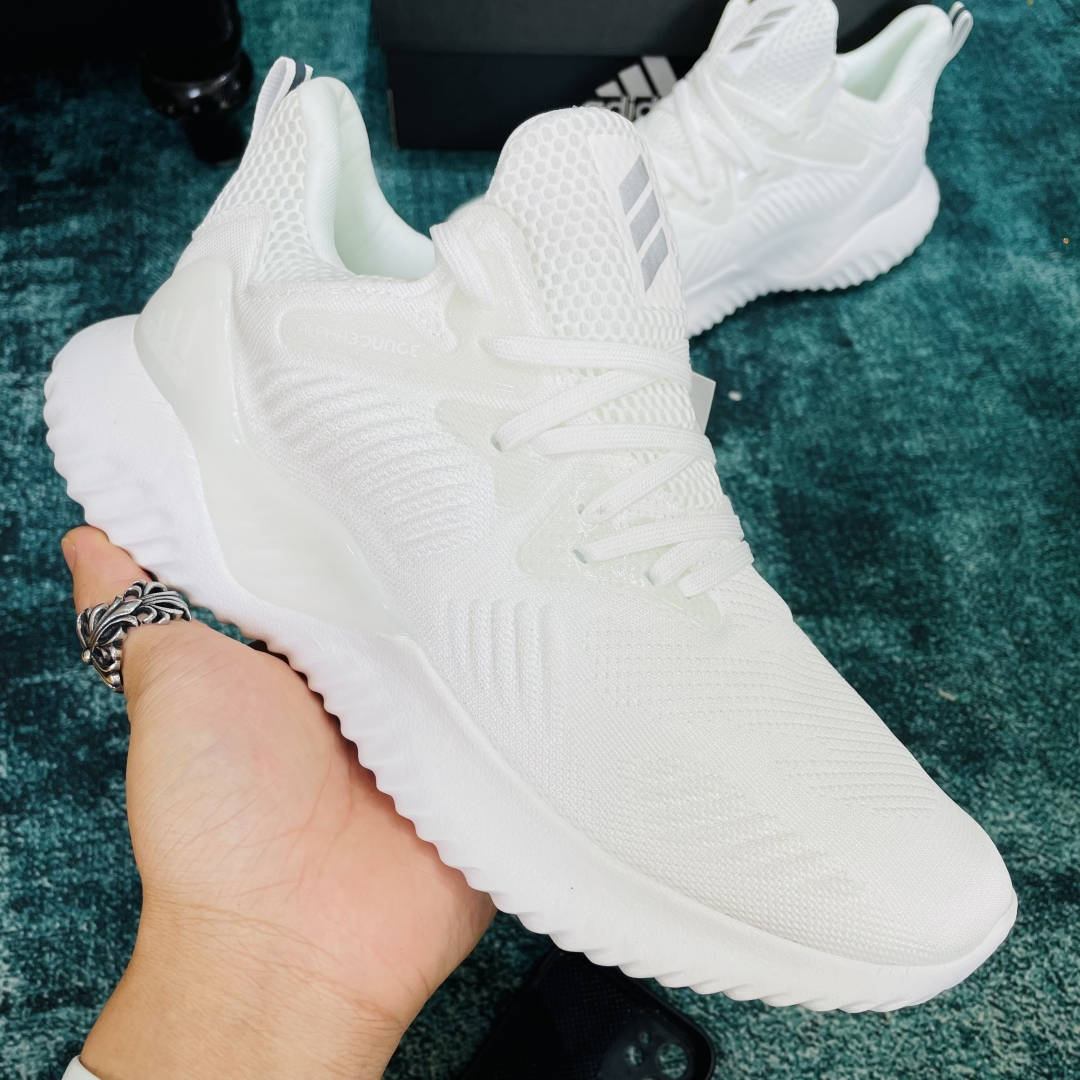 giày sneaker trắng adidas