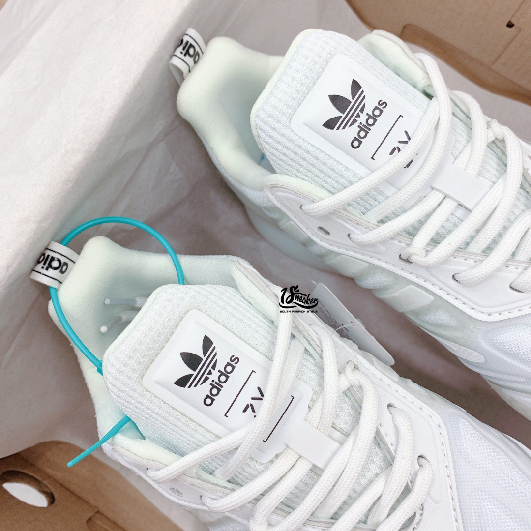 Đường chỉ 2 lớp chắc chắn bền bỉ, không có chút chỉ thừa