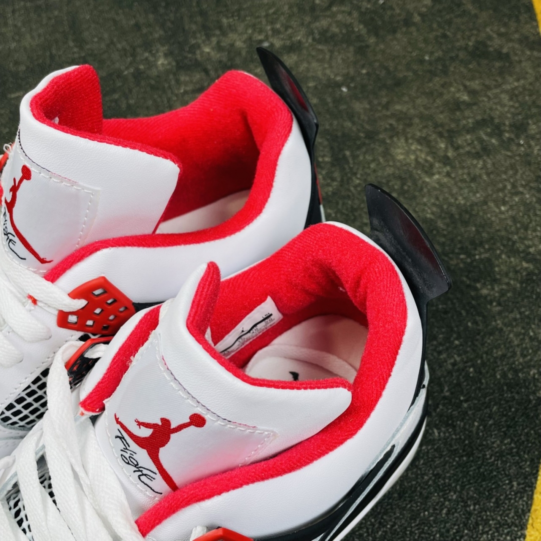 Dáng form và chất liệu của mỗi giày sẽ làm cho bạn không khỏi thất vọng