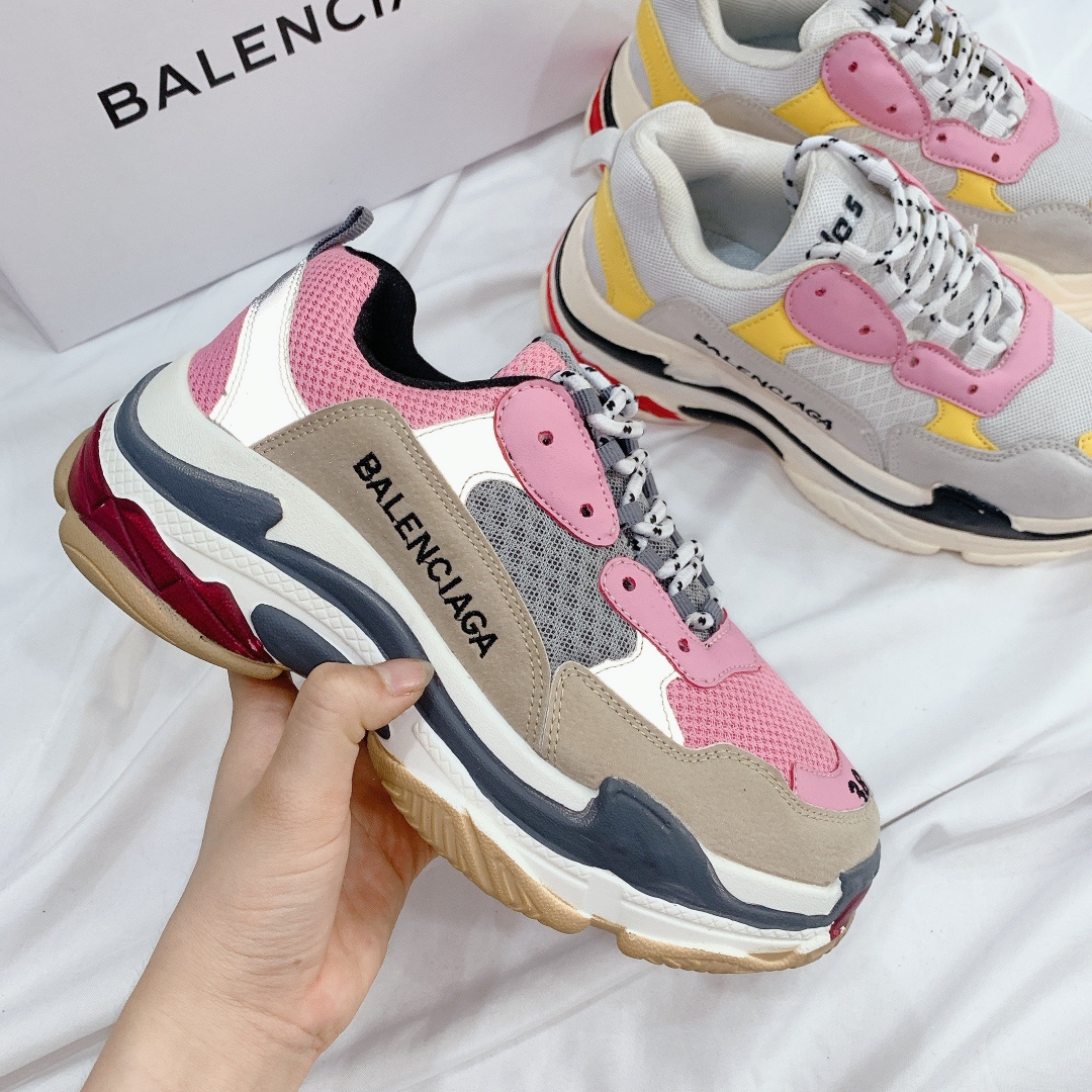 Giày thể thao balenciaga trắng hồng rep 11 được nhiều bạn trẻ lựa chọn