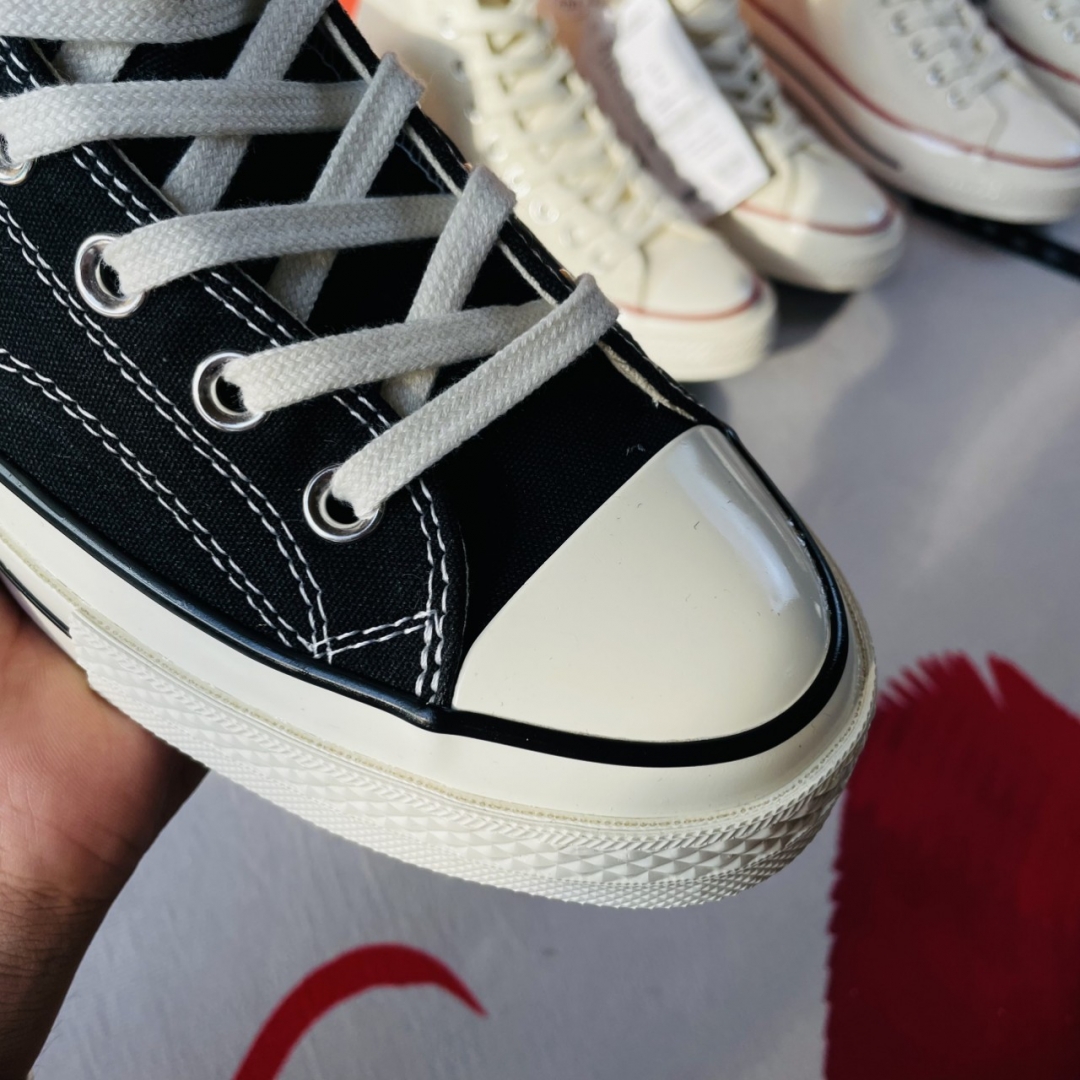 Đây là mẫu giày đẹp- bổ- rẻ và luôn xịn xò