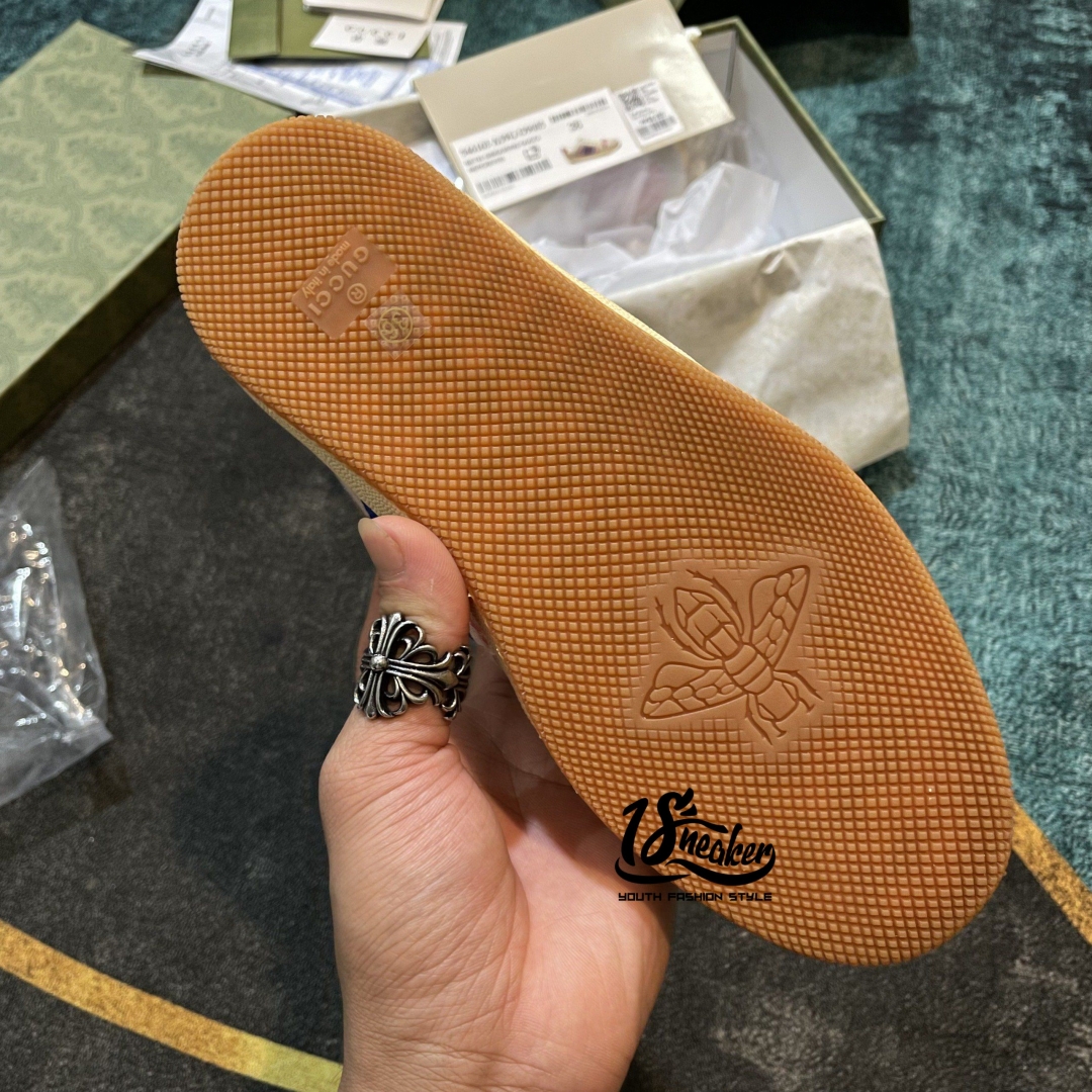 Sở hữu em giày này sẽ không làm mọi người thất vọng nhé