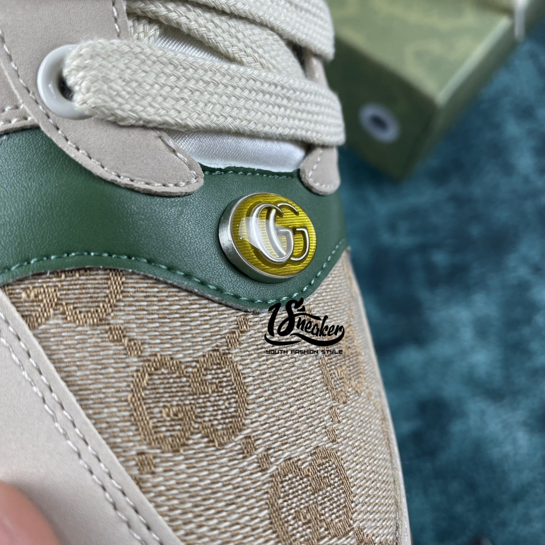 Đây là cận cảnh từng chi tiết trên mũi trước nhé