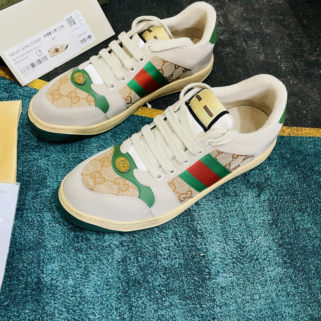 Giày gucci sơn tùng nhìn là mê luôn