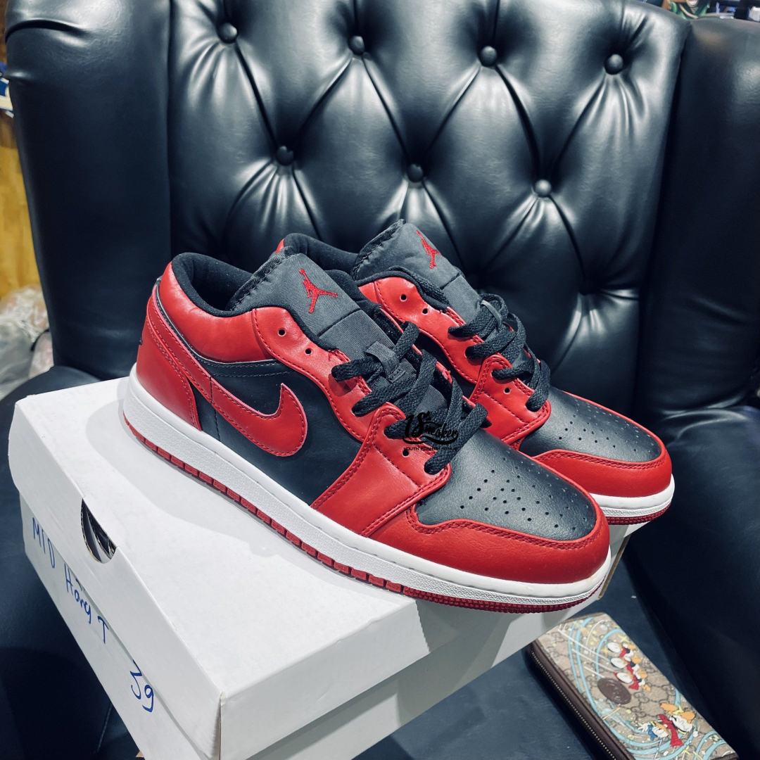 Một đôi giày cá tính bạn nào yêu thích sự cá tính thì đừng bỏ qua em này nhé