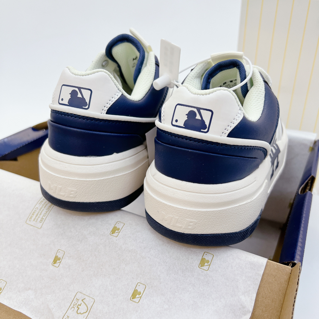 Gi&agrave;y MLB Chunky Liner LA Navy Unisex Low Si&ecirc;u Cấp