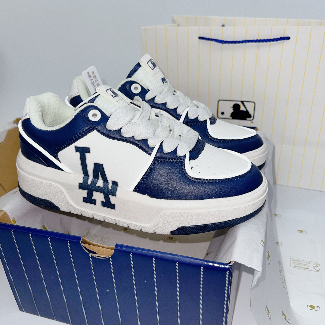 Gi&agrave;y MLB Chunky Liner LA Navy Unisex Low Si&ecirc;u Cấp