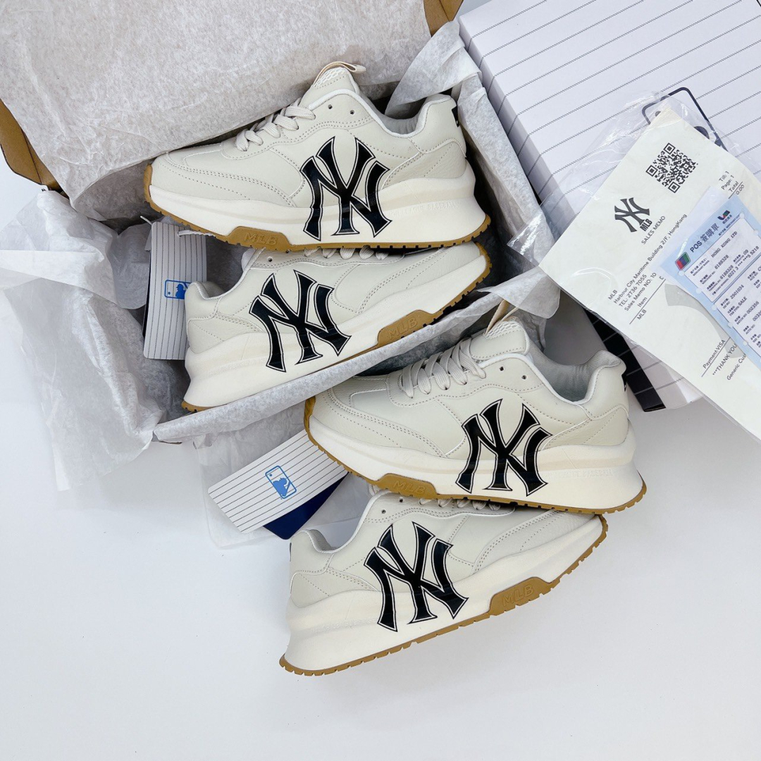 Giày MLB Chunky Runner Basic New York Yankees Cream Siêu Cấp