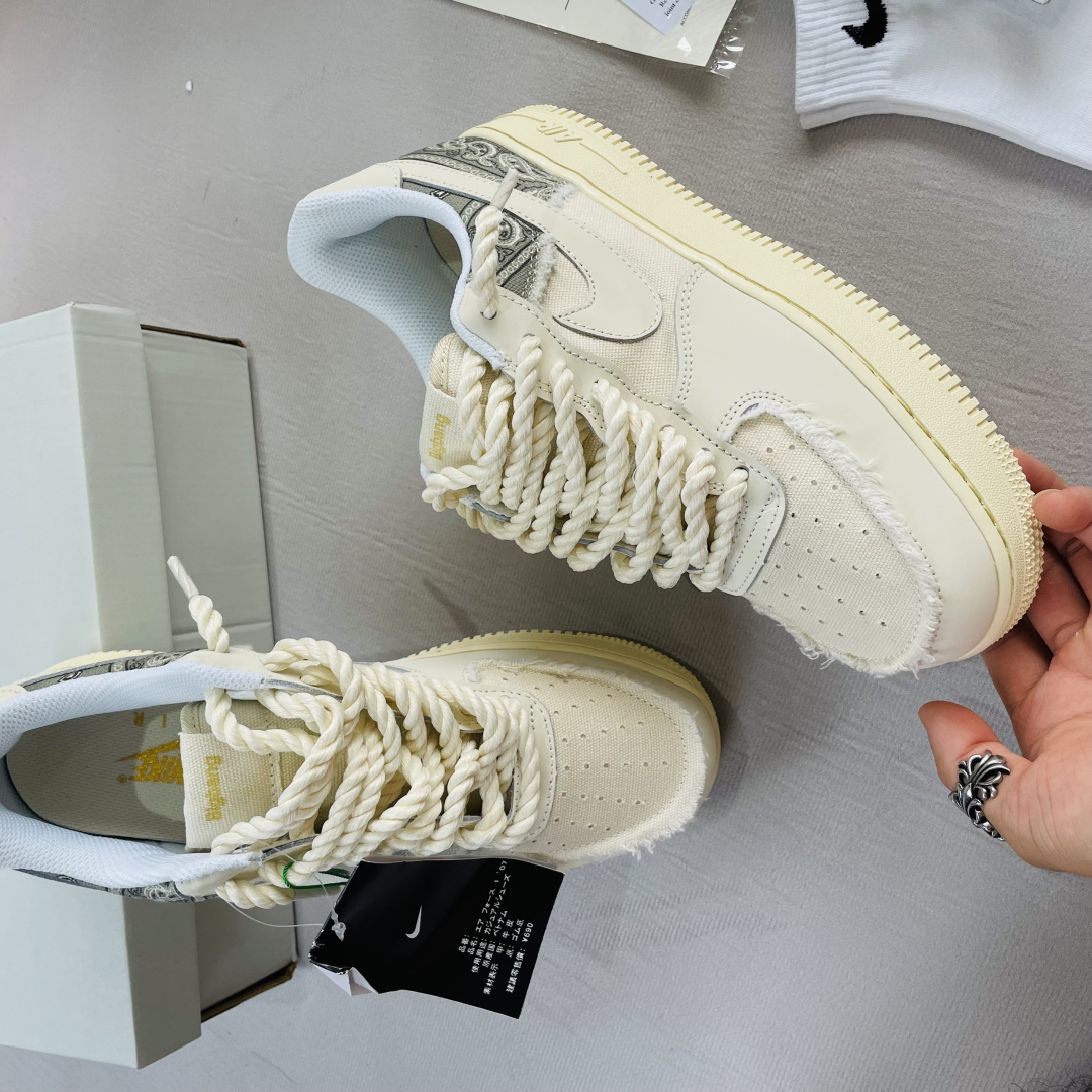 Nike air force 1 bản hot 2022