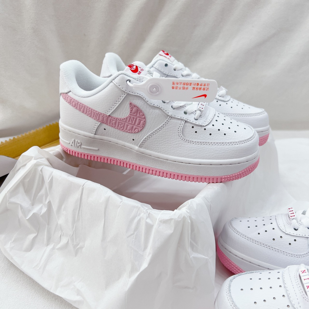 Gi&agrave;y Nike Air Force 1 Pink Love Si&ecirc;u Cấp