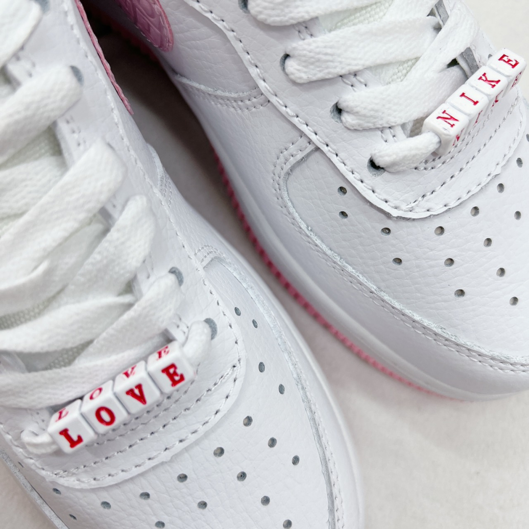 Gi&agrave;y Nike Air Force 1 Pink Love Si&ecirc;u Cấp