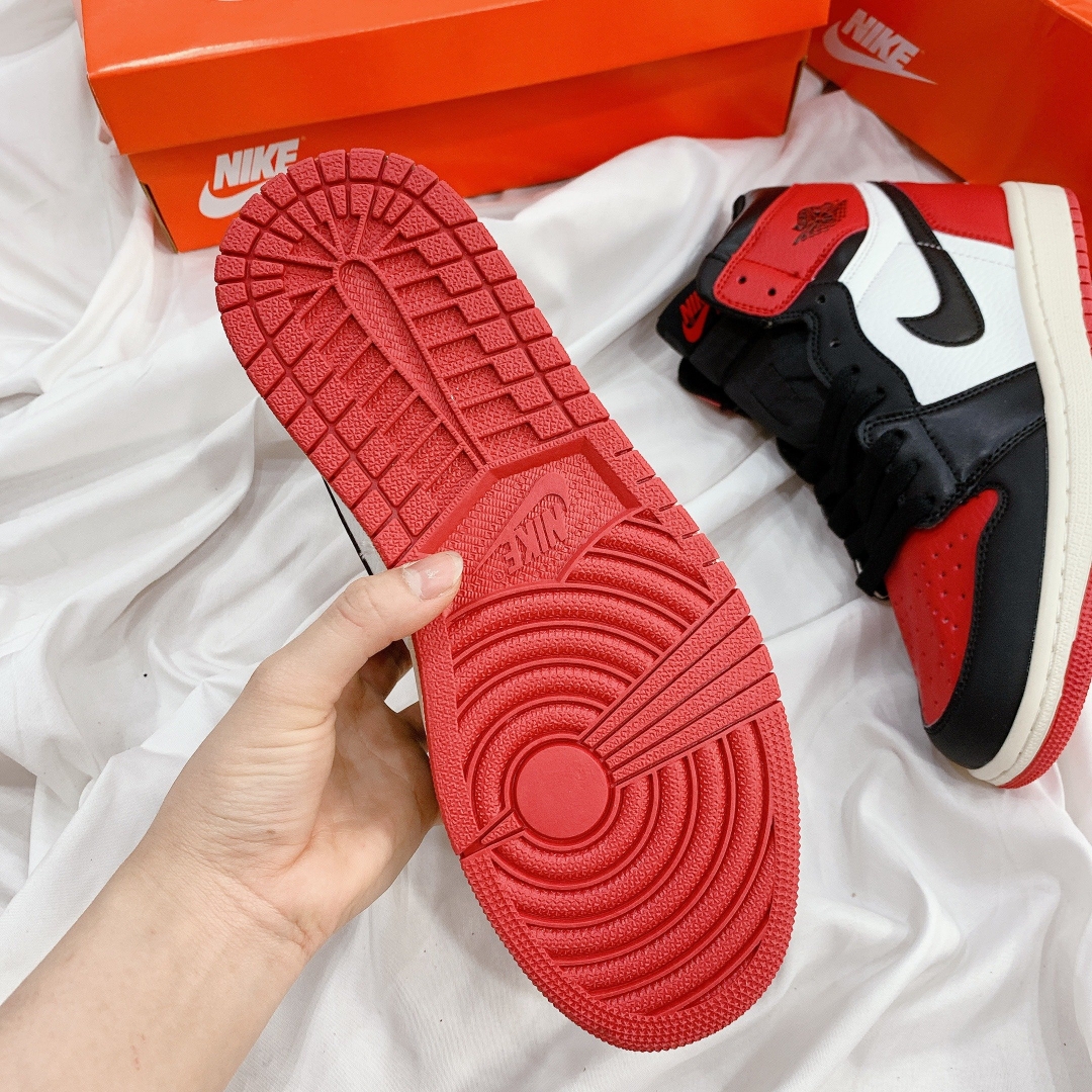 Phần đế dùng công nghệ mới giúp đế bền và êm