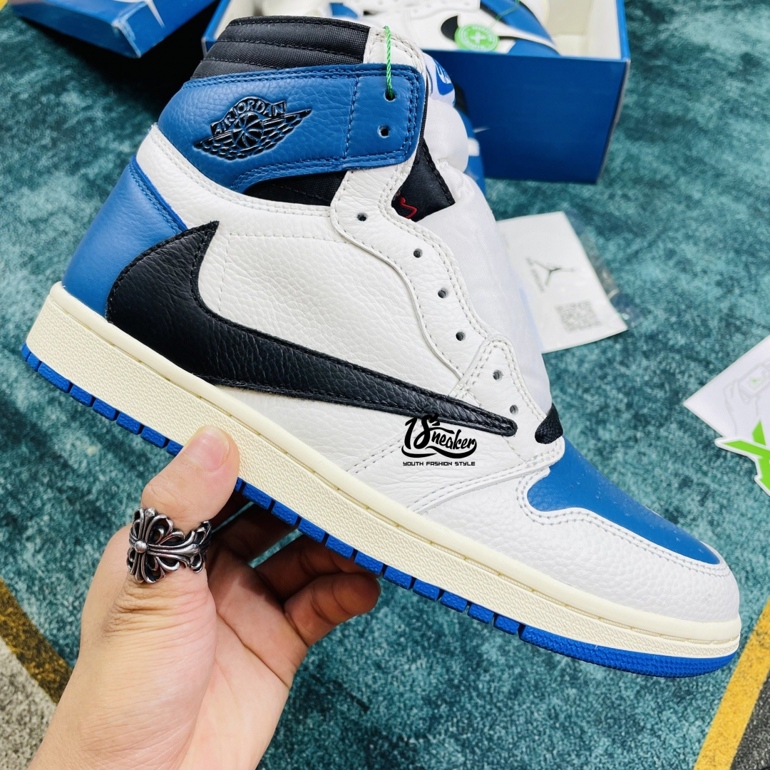 vẻ đẹp của nike travis sẽ không làm bạn thất vọng