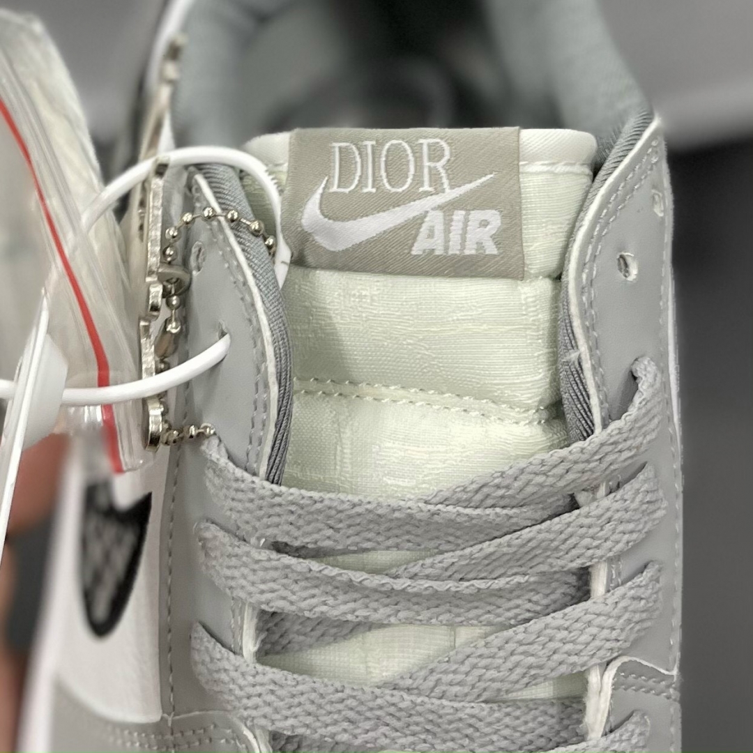 cận cảnh chi tiết vẻ đẹp của jordan dior