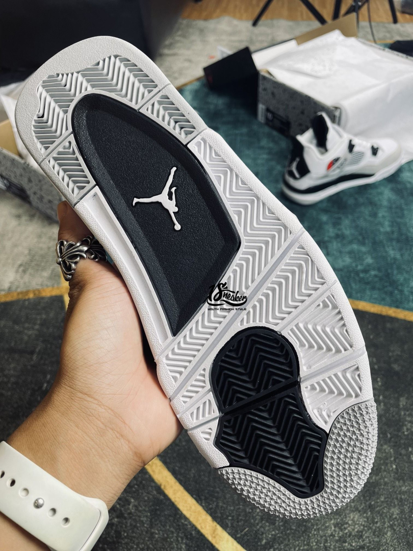 Đế cao su non bền và chắc chắn