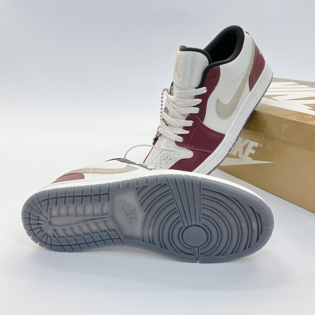 Giày Nike Jordan 1 Low SE Year Of The Dragon Siêu Cấp