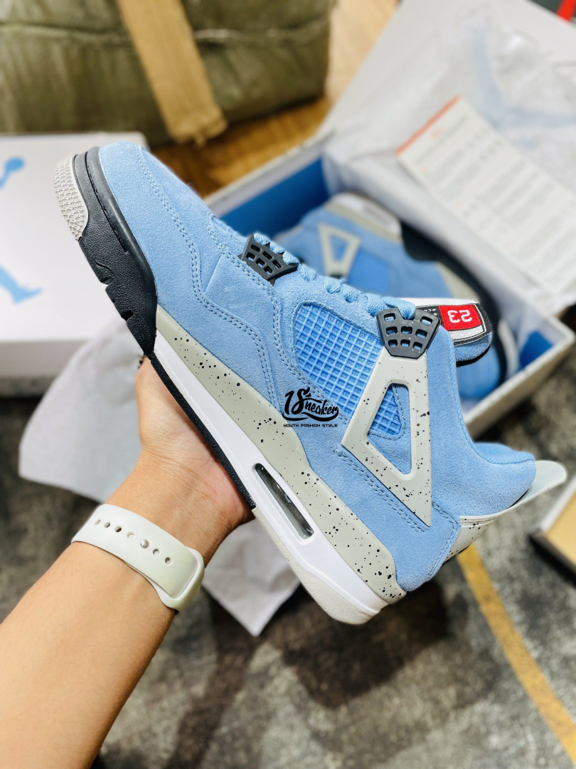 đế với thiết kế cao su cao cấp giúp tăng khả năng đàn hồi và bảo vệ chân