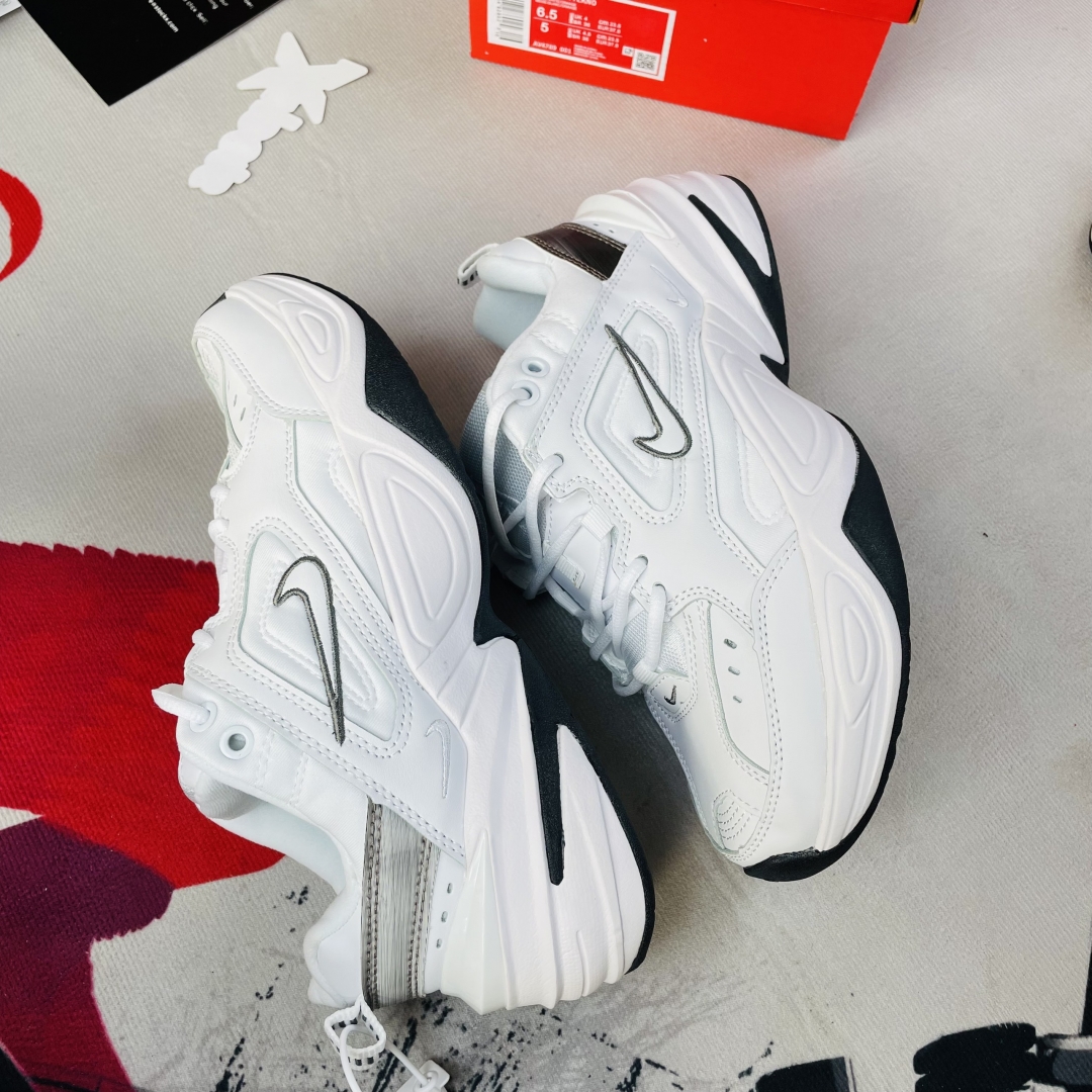 Mẫu giày chiếm nhiều yêu thích ngay từ khi ra lò