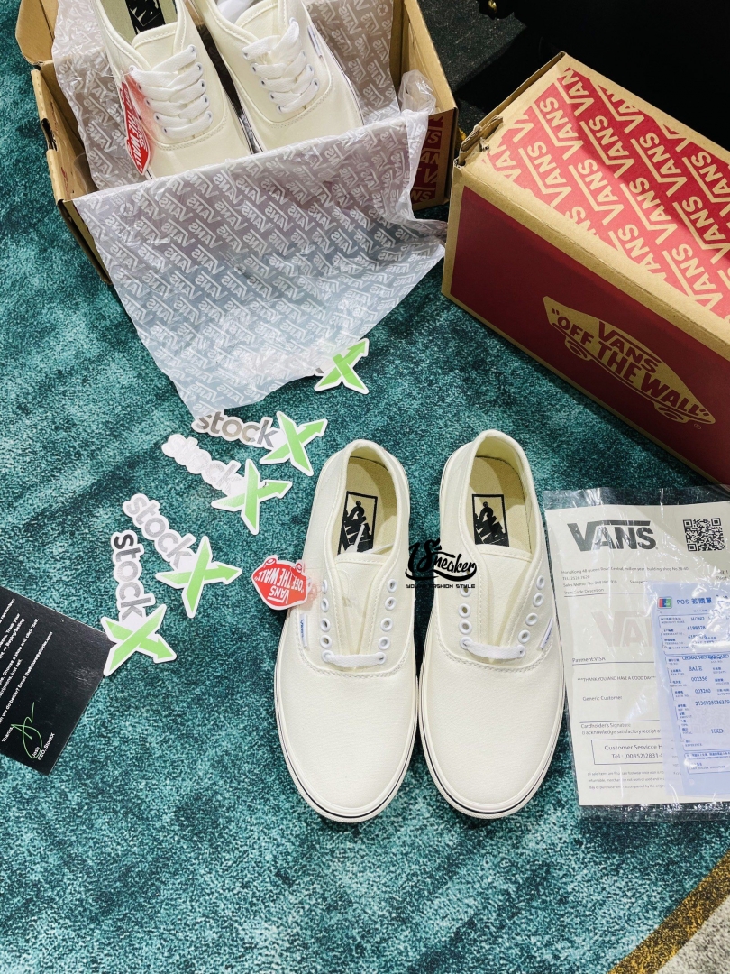 Mua giày tại shop sẽ được tặng full tất cả phụ kiện