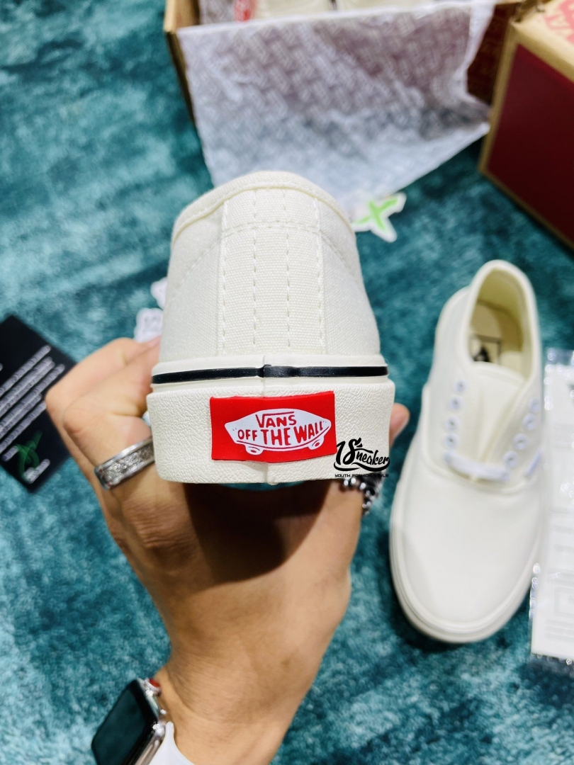 Chất đế gia công tỉ mỉ từ cao su cao cấp đảm bảo độ bền và an toàn