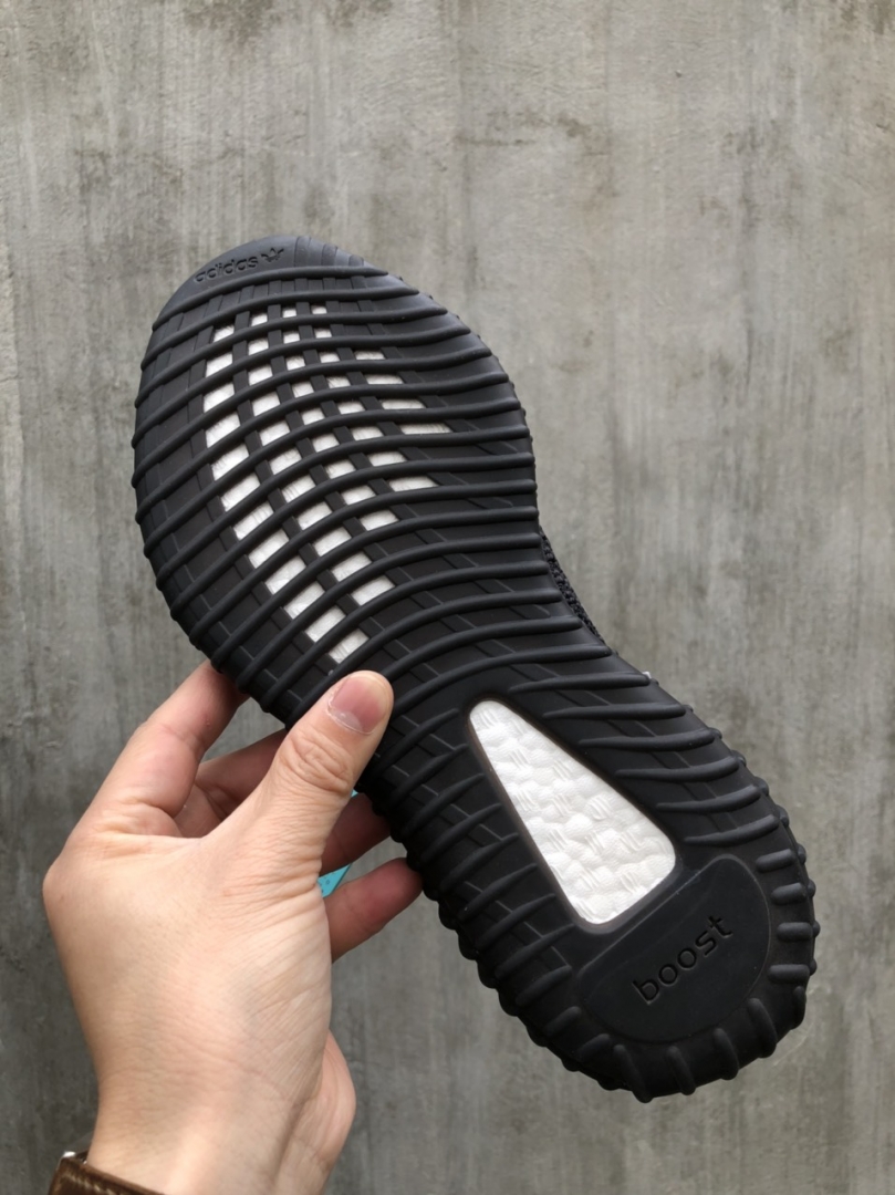 giay yeezy 350 stt full phan quang