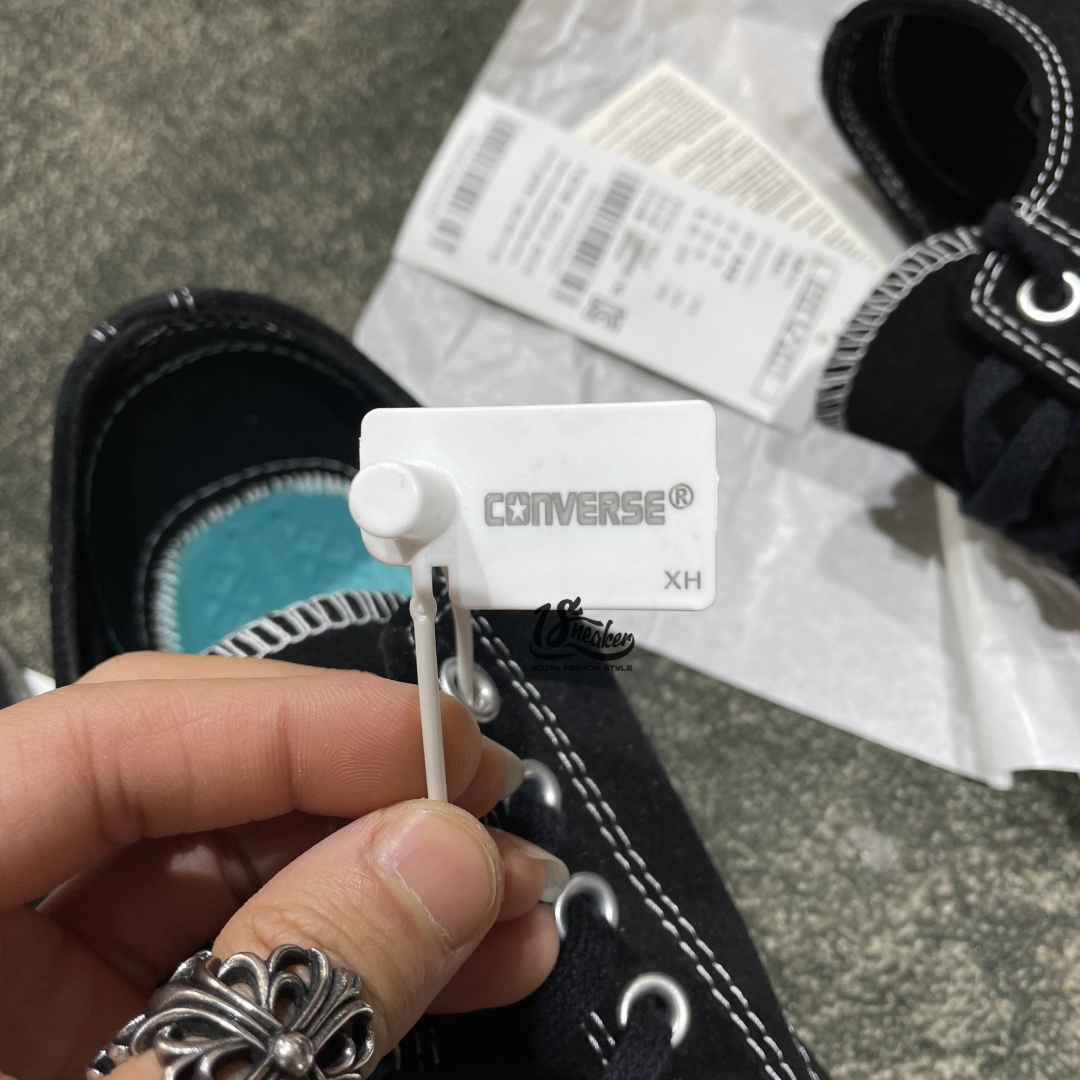 Tag giày converse