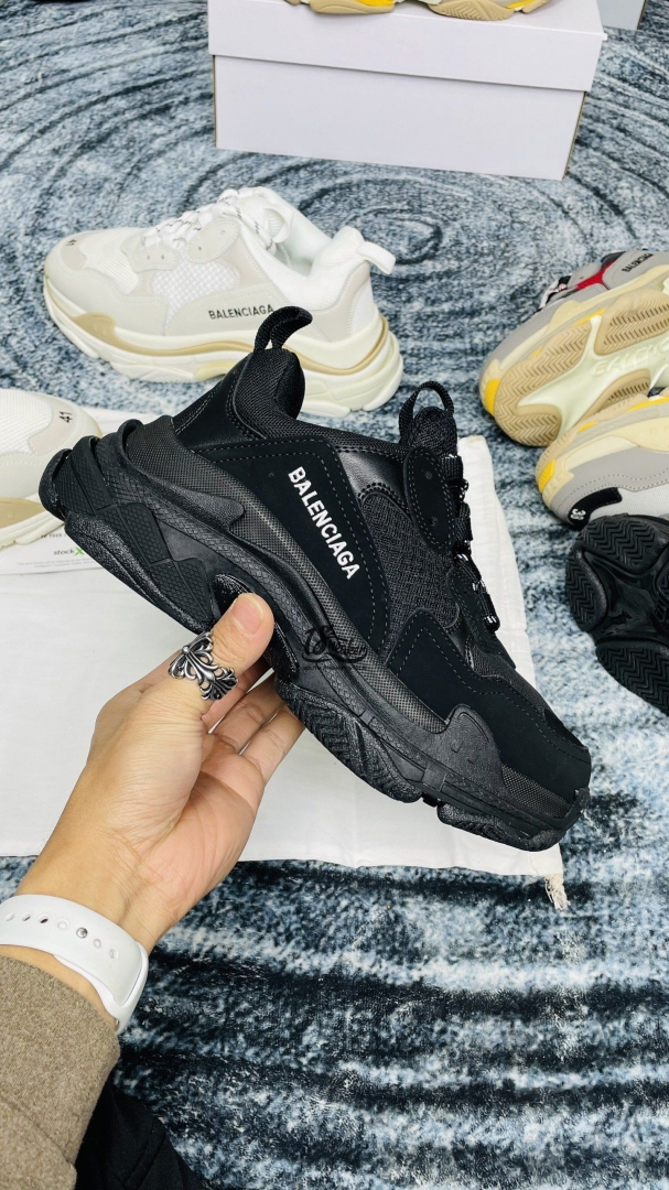 Balenciaga Triple S Black Đen Full Bản Sạch Replica™ 1:1