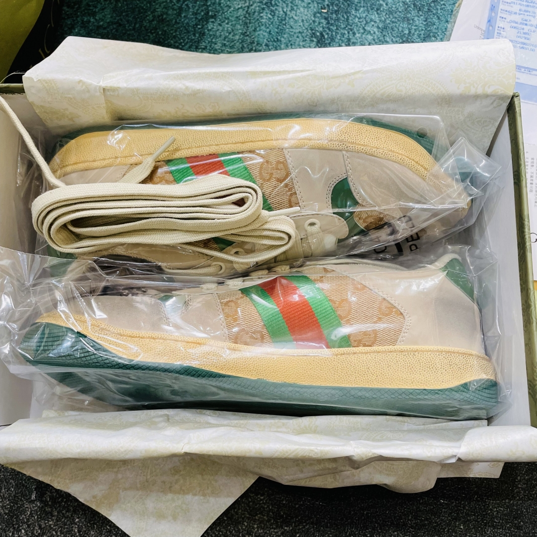 Giày Sneaker Hot Gucci 2022 của SƠN TÙNG HAY ĐI