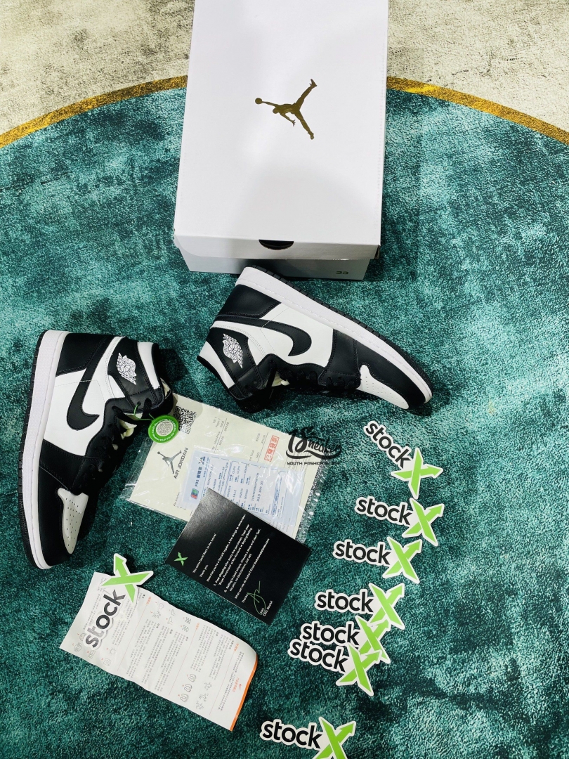 Giày Nike Air Jordan 1 Đen Trắng Retro High Black White