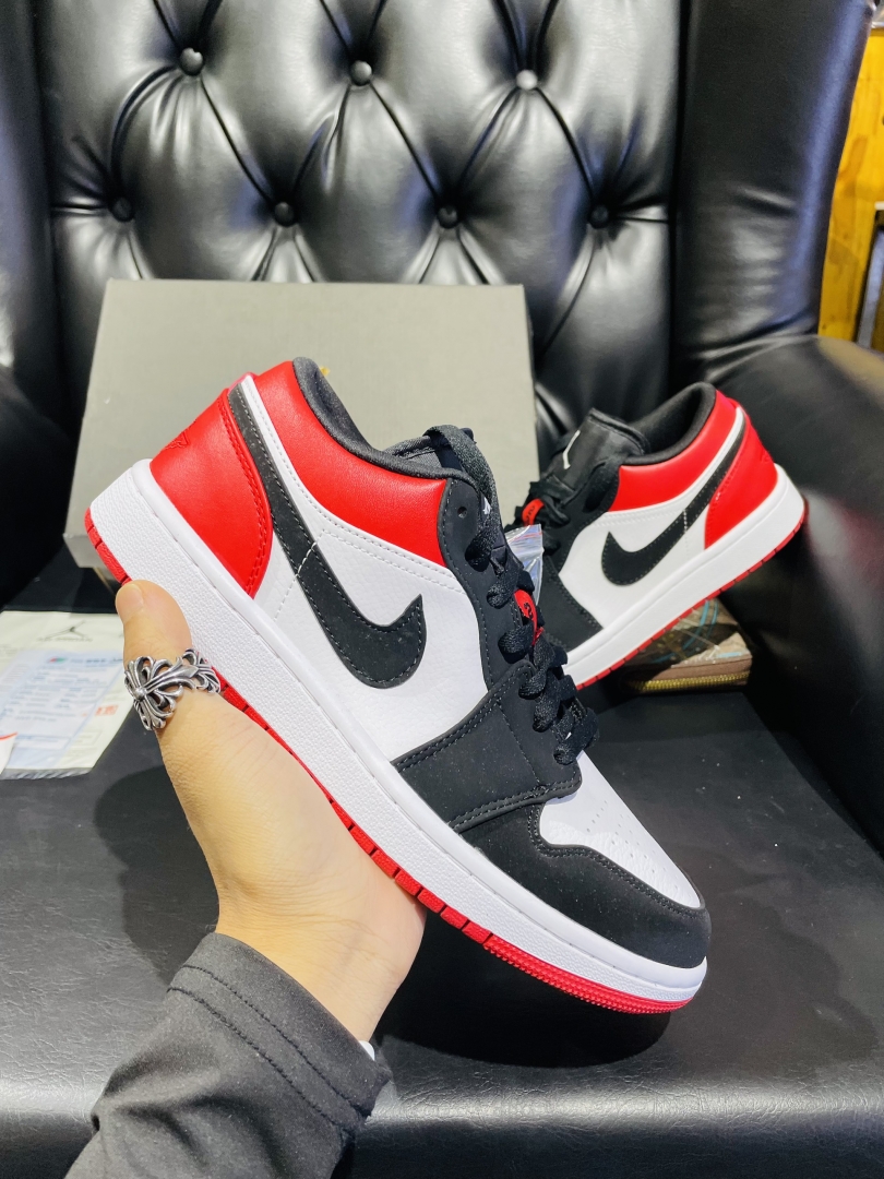 Full toàn cảnh nike jordan đỏ chất từ form đến chất liêu