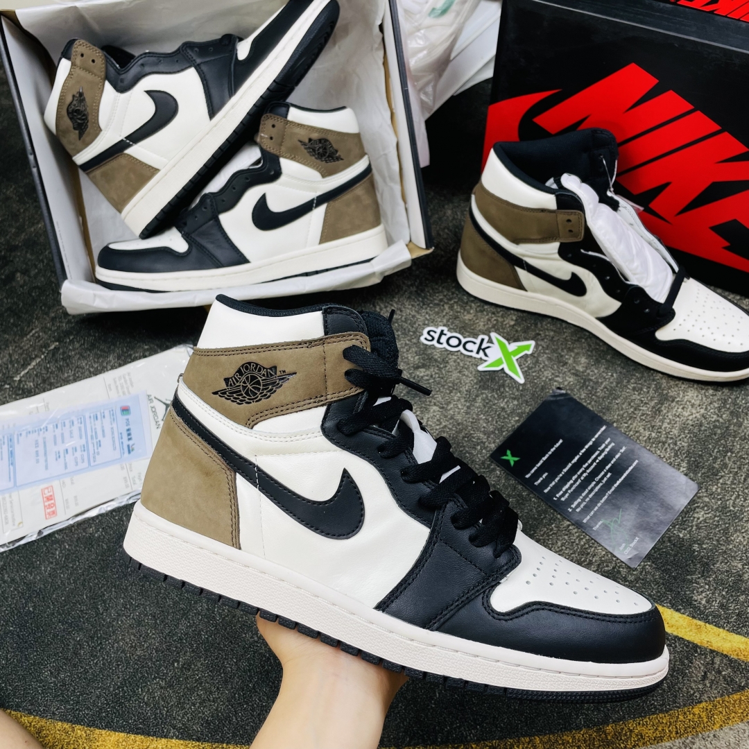 Giày thể thao mocha siêu cấp được ưa chuộng nhiều