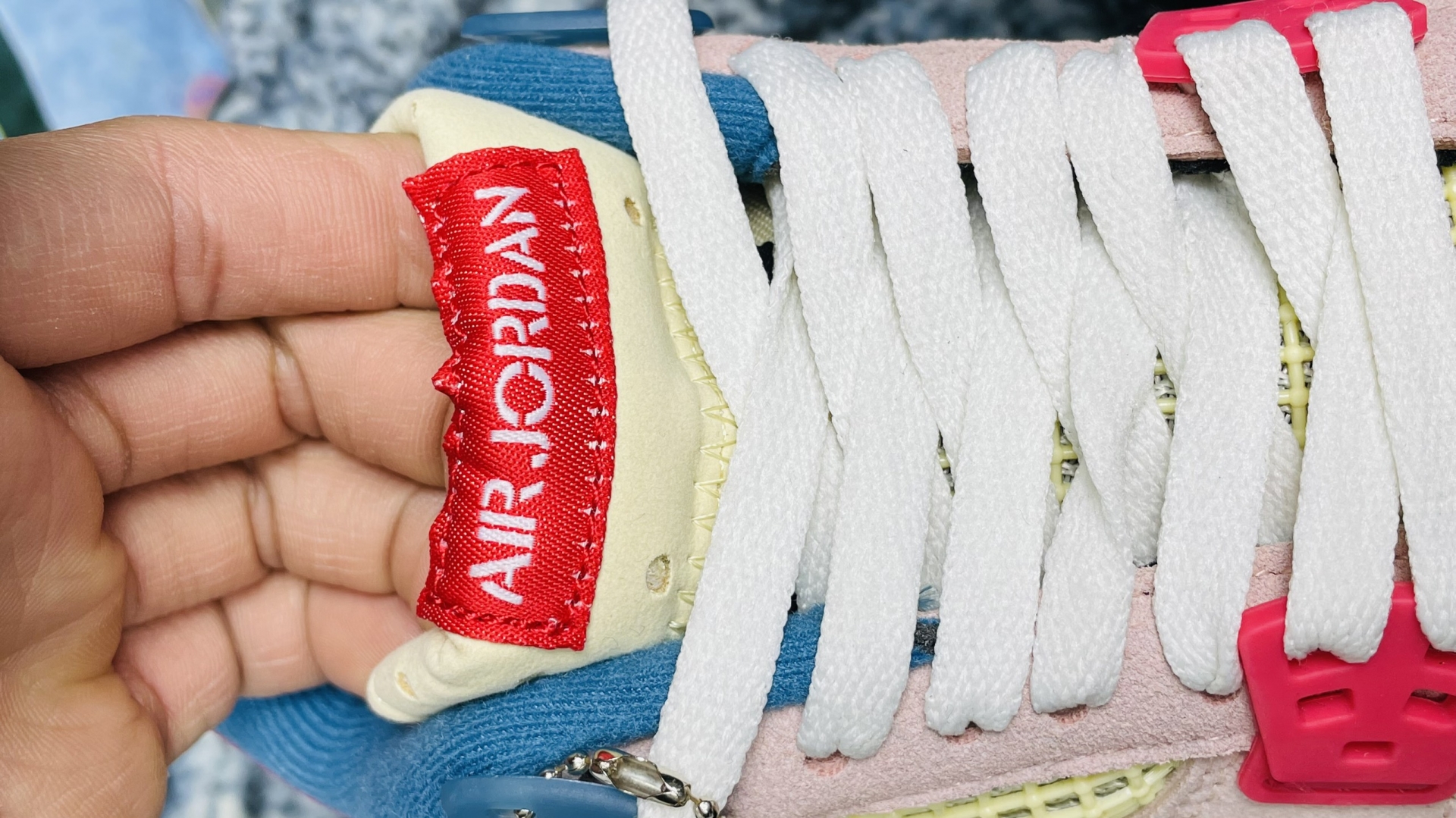 Nike Jordan 4 Retro x Union Guava Ice Like Auth