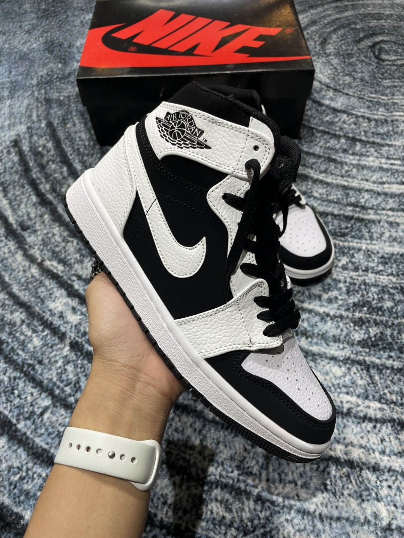 Mang em giày này mọi người sẽ không thất vọng