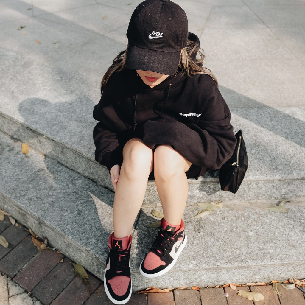 Phối đồ NIKE JORDAN 1 Low Canyon Rust